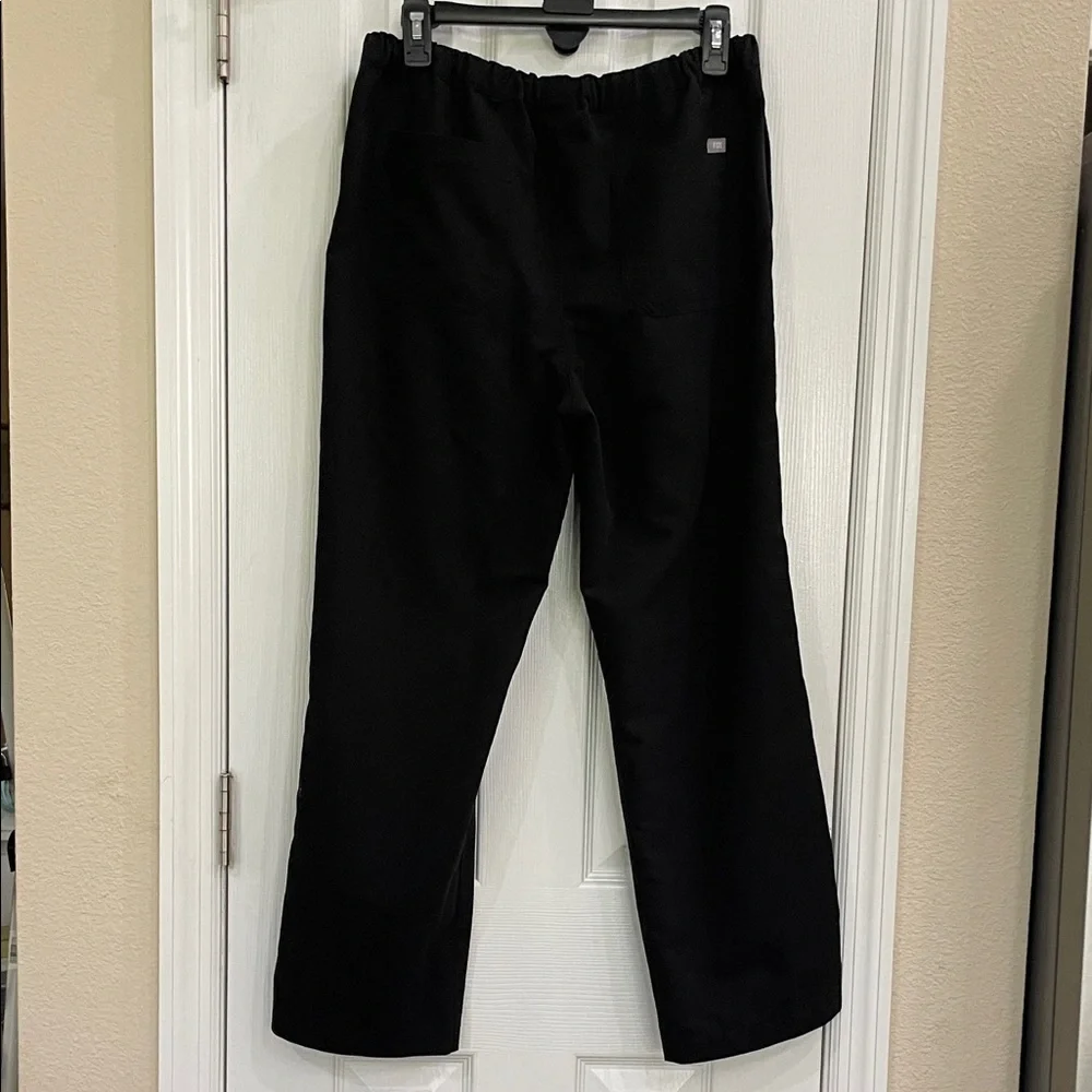 FIGS Black Pisco Scrub Pants Medium Short Men’s / Unisex